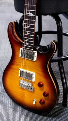 PRS Guitars - SE DGT Electric Guitar Birds Inlay - McCarty Tobacco Sunburst 4